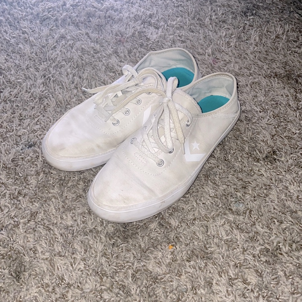 White converse sneaker